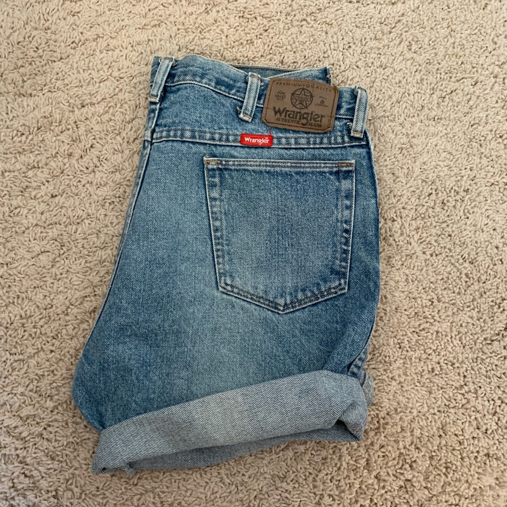 Wrangler cut off shorts!